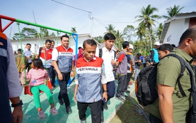 Pertamina Patra Niaga Sumbagut Perkuat Pemulihan Huntara Ketapiang Bersama Direksi Pertamina dan DPR RI Komisi VI