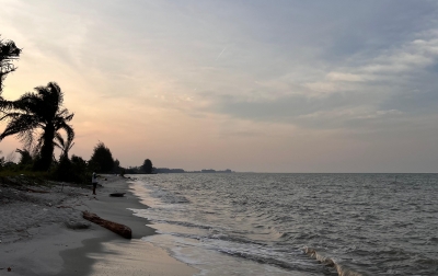 Pantai Jadi Pilihan Favorit Masyarakat untuk Berlibur dan Melepas Penat