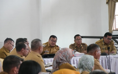 Bupati DS Instruksikan Pimpinan OPD yang Baru Dilantik: Susun Target Kinerja Spesifik