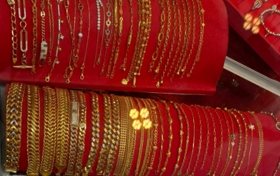 Harga Emas Terus Naik, Pedagang Keluhkan Sepinya Pembeli