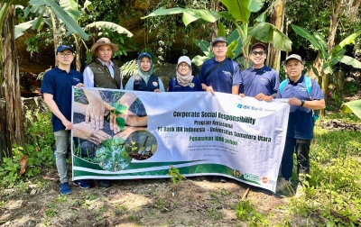 Dukung Pembangunan Keberlanjutan, Bank IBK Indonesia Kerja Sama USU Tanam 1.000 Pohon di Timbang Lawan Bukit Lawang