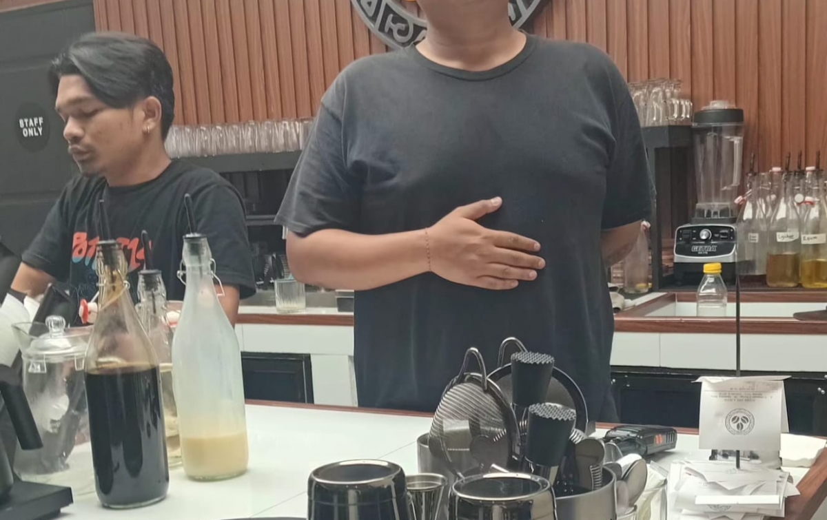 Lesunya Tambang Martabe Hantam Usaha Kuliner Batangtoru
