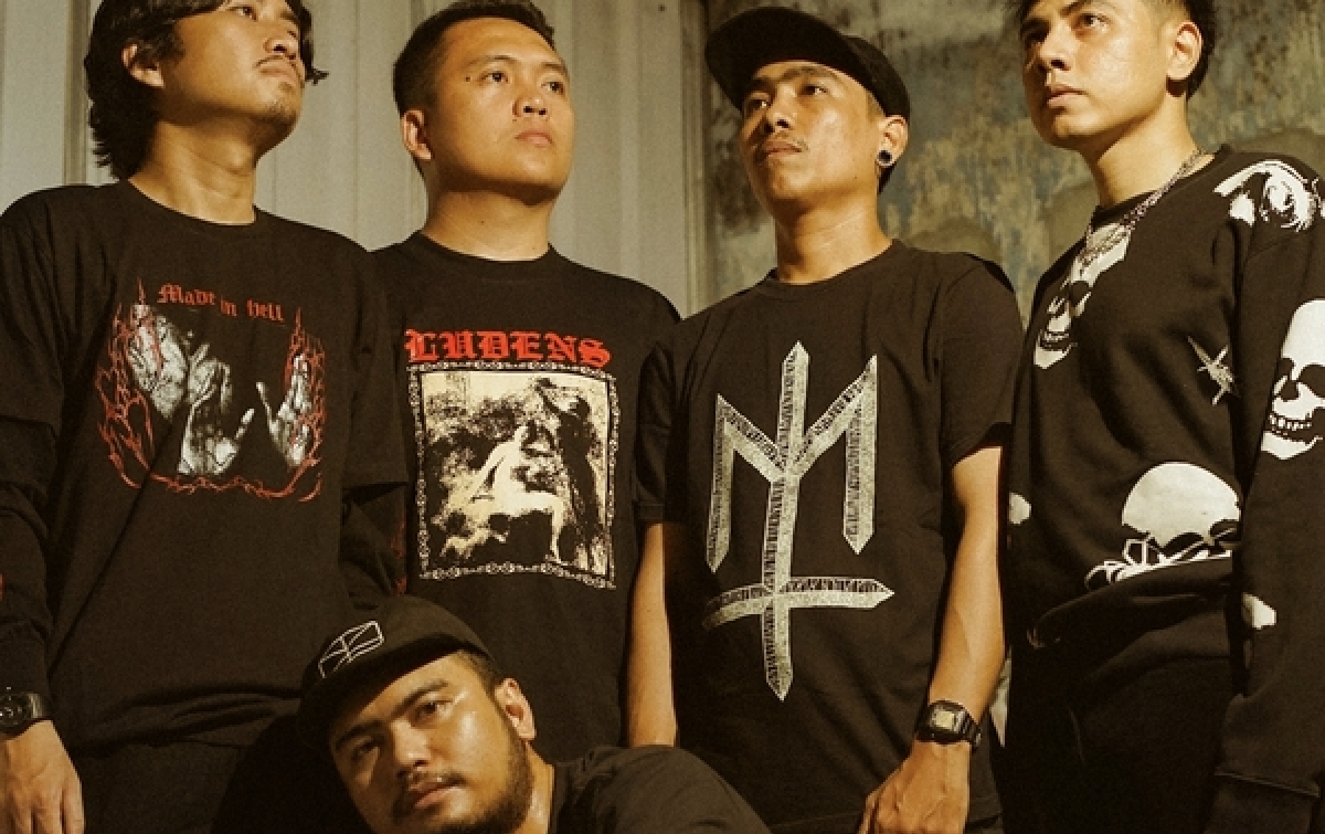 Menuju Album Penuh Kedua, Infect Lepas 