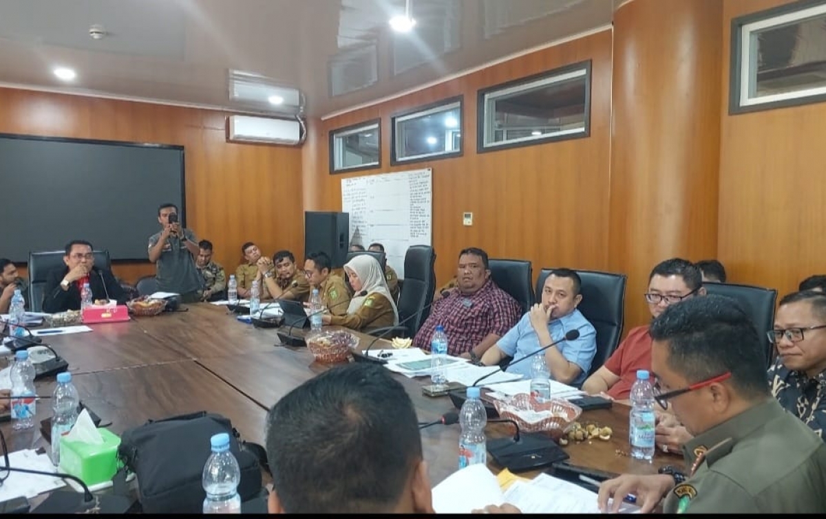 Banyak Bilboard Tanpa Izin, Wacana Pansus Reklame Menguat