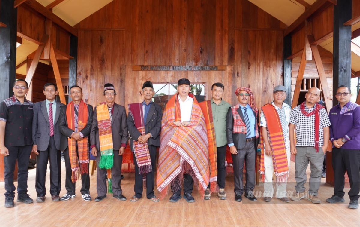 Pusat Adat Simardangiang: Menjaga 'Roh' Leluhur, Mengolah 'Emas Hitam' Jadi Aroma Berkelas Dunia