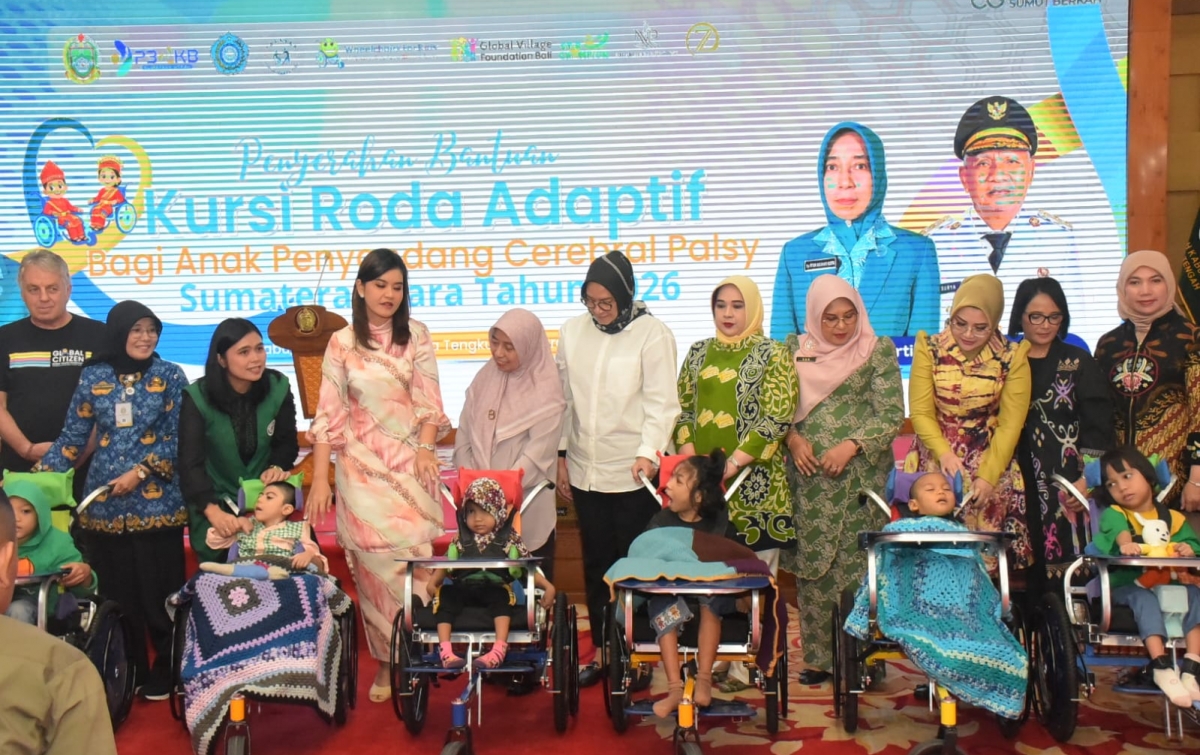 Deli Serdang Terima Bantuan 20 Kursi Roda Adaptif Khusus Anak