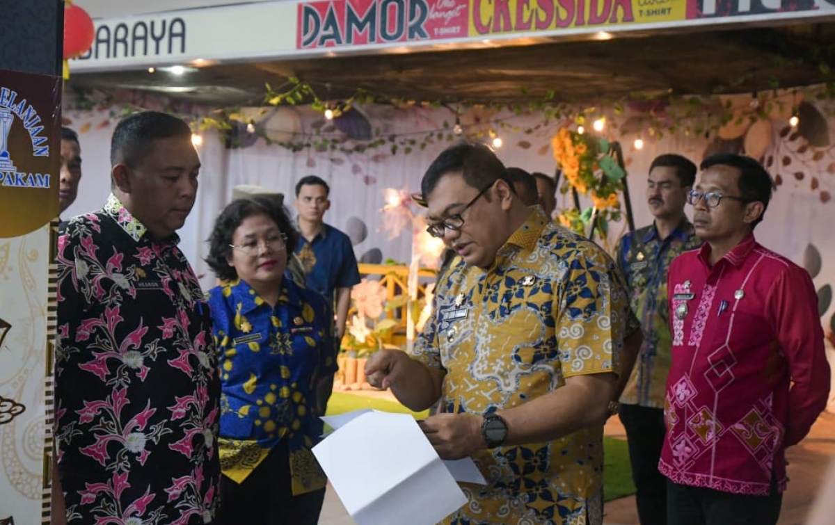 Bupati Deli Serdang Sidak ke Swalayan Deli Mas: Pemkab Tak Akan Persulit Masyarakat Cari Nafkah