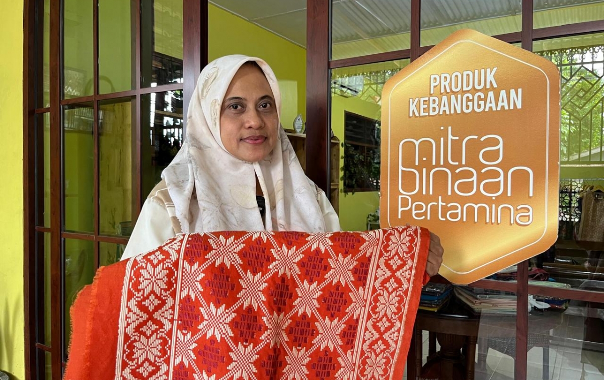Reihani Tenun Batik Batak Melayu jadi Simbol UMKM Naik Kelas di Sumut