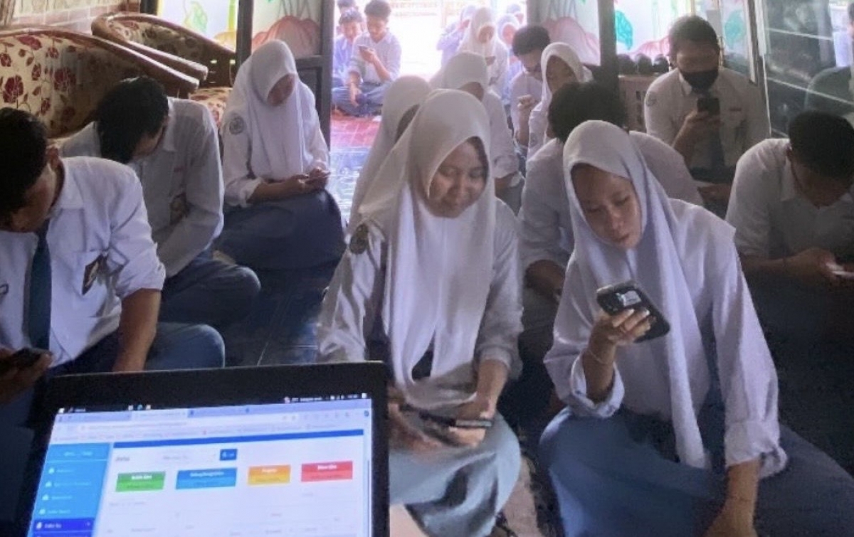 Dari Keterbatasan Menuju Transformasi: Kisah Guru Menghadapi Tantangan di Wilayah 3T