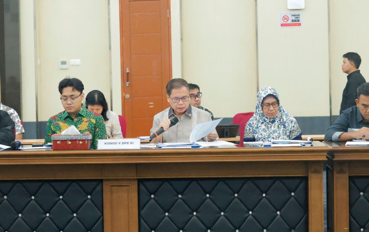 Kadis Pendidikan di Sumut Absen Saat Komisi X Bahas Sekolah Terdampak Banjir, Sofyan Tan: Kalau Tak Hadir, Berarti Tak Peduli!