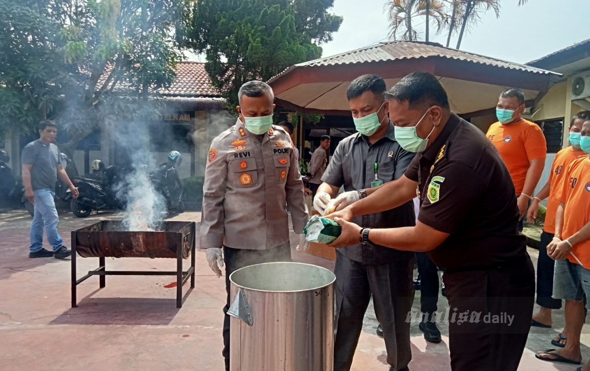 Polres Asahan Musnahkan Barang Bukti Narkoba 