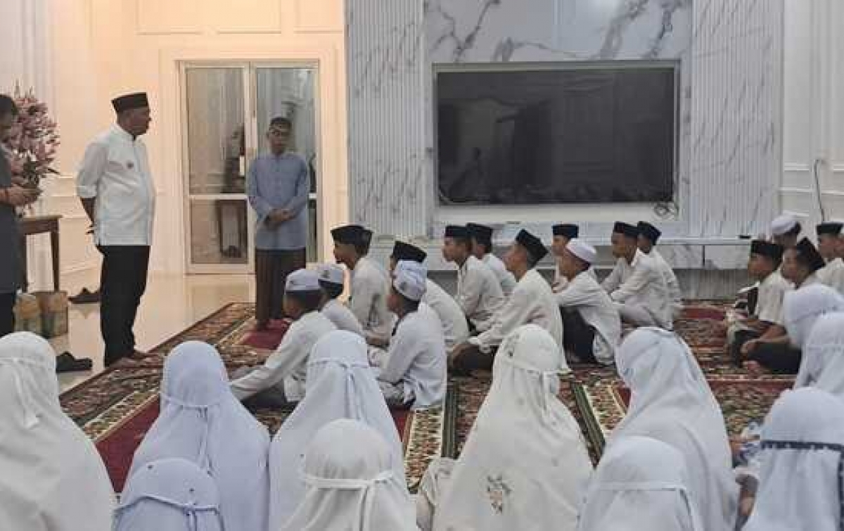 Sambut 100 Santri Ulumul Quran Di Rumdis Afandin : Semangat Terus Dalam Beribadah