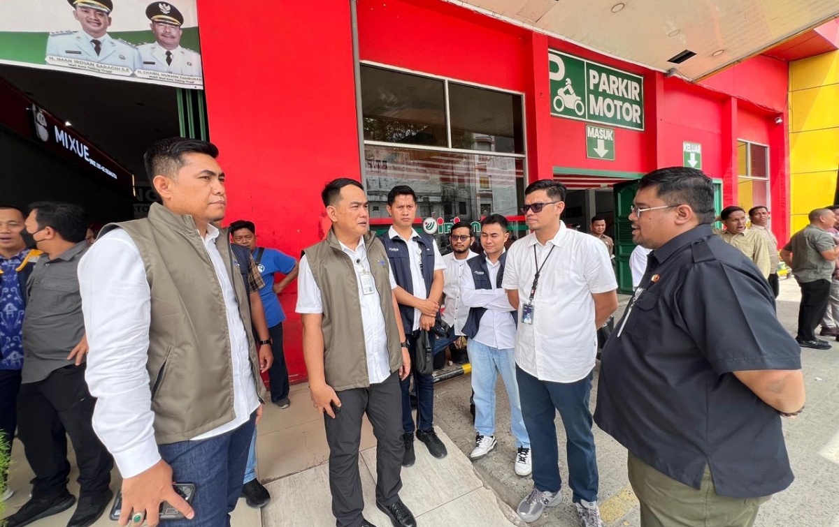 Bulog Sumut Dampingi Mendag RI Sidak di Pasar Gambir dan Ritel Modern Kota Tebing Tinggi