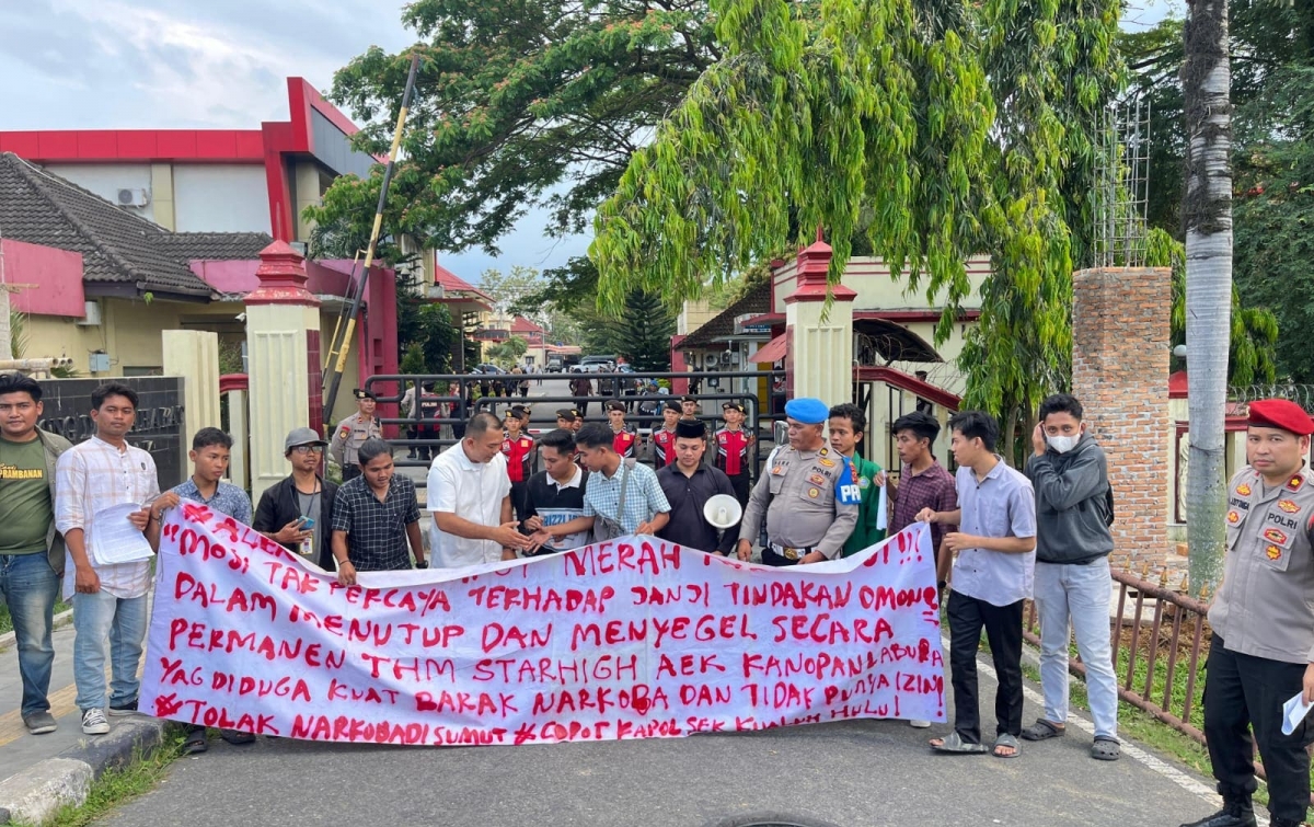 AMPM-SU Gelar Aksi Jilid III di Polda Sumut, Desak Penutupan THM Starhigh di Labura