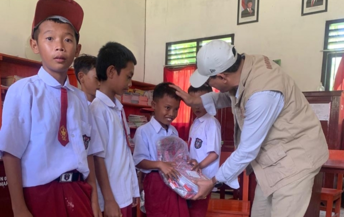 Sekolah di Kepulauan Nias Minim Sarana, Anggota DPD Penrad Siagian Minta Audit Menyeluruh