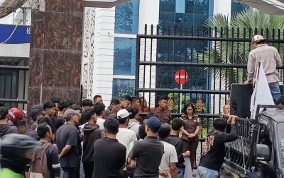 Mahasiswa GUNTUR Kepung LLDikti Wilayah I dan Kejatisu, Tuntut Pengusutan Korupsi KIP Kuliah serta Konflik Kepentingan