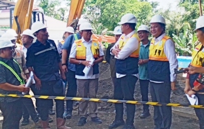 Tinjau Pembangunan RSUD Pratama Nias Barat, Gubernur Sumut Tekankan Kelengkapan dan Kesiapan SDM