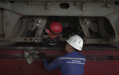 Pastikan Mudik Aman, KAI Divre I Sumut Siagakan 31 Lokomotif dan 73 Kereta Laik Operasi