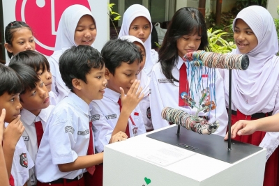 LG Serahkan Karya Seni Instalasi E-Waste ke SDN Ragunan 08