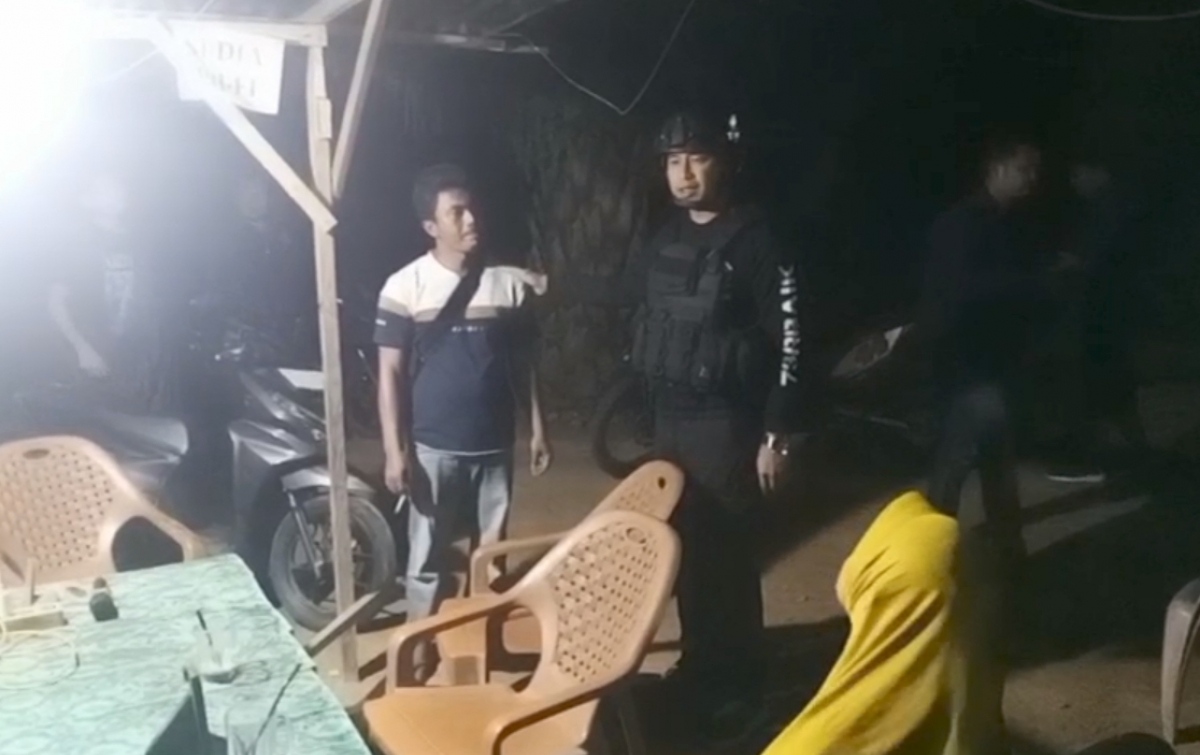 Antisipasi Tindak Kejahatan, Kasat Reskrim Polres Palas dan Personil Patroli Wilayah Rawan