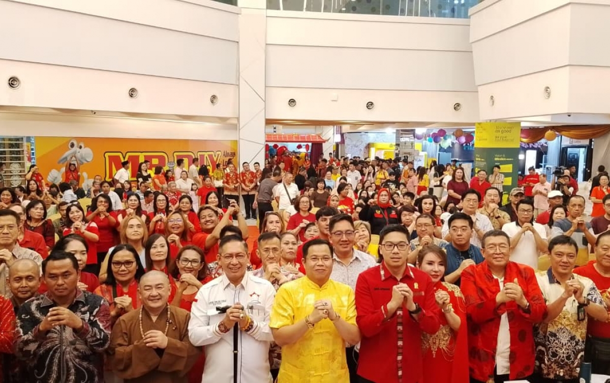 Cap Go Meh 2577 Dihadiri Ribuan Orang, Darmawan Yusuf Dukung Kesuksesan Acara