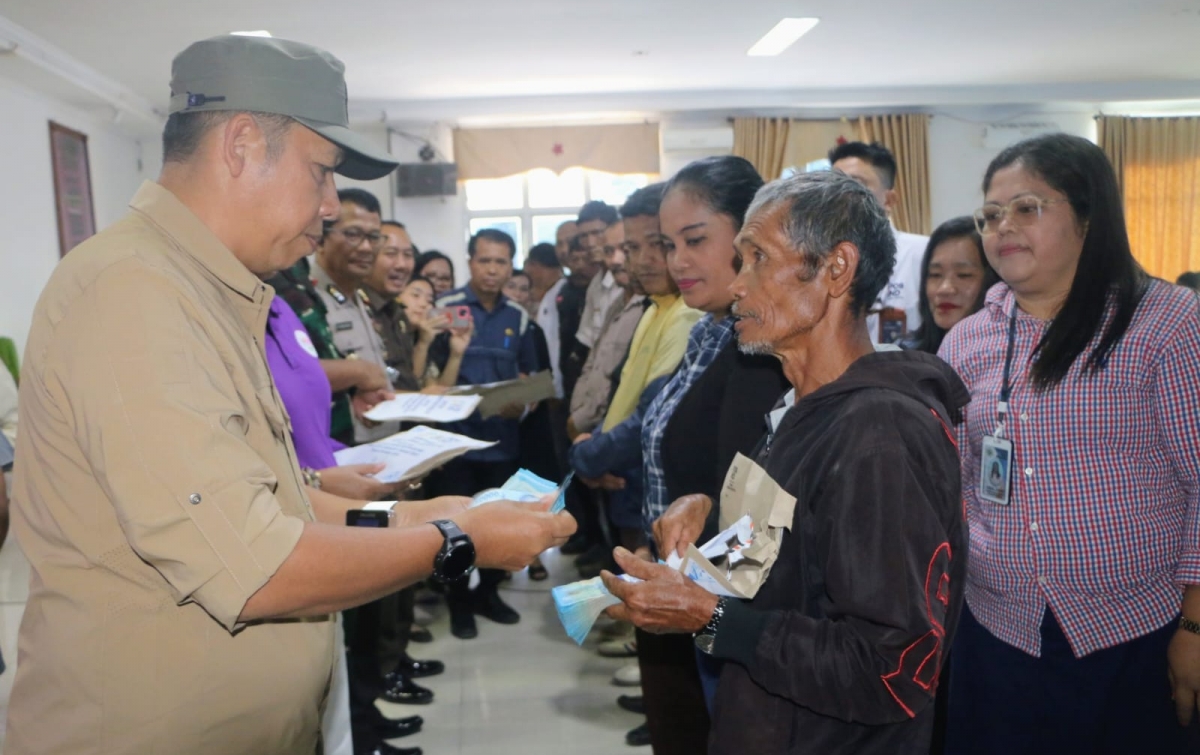 1.600 Jiwa Korban Bencana di Taput Terima Jaminan Hidup dari Kemensos