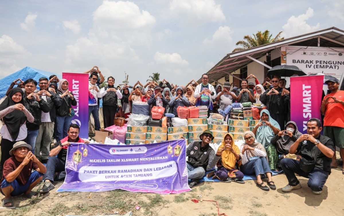 Karyawan XLSMART Berbagi Berkah Ramadan dan Lebaran untuk Aceh Tamiang