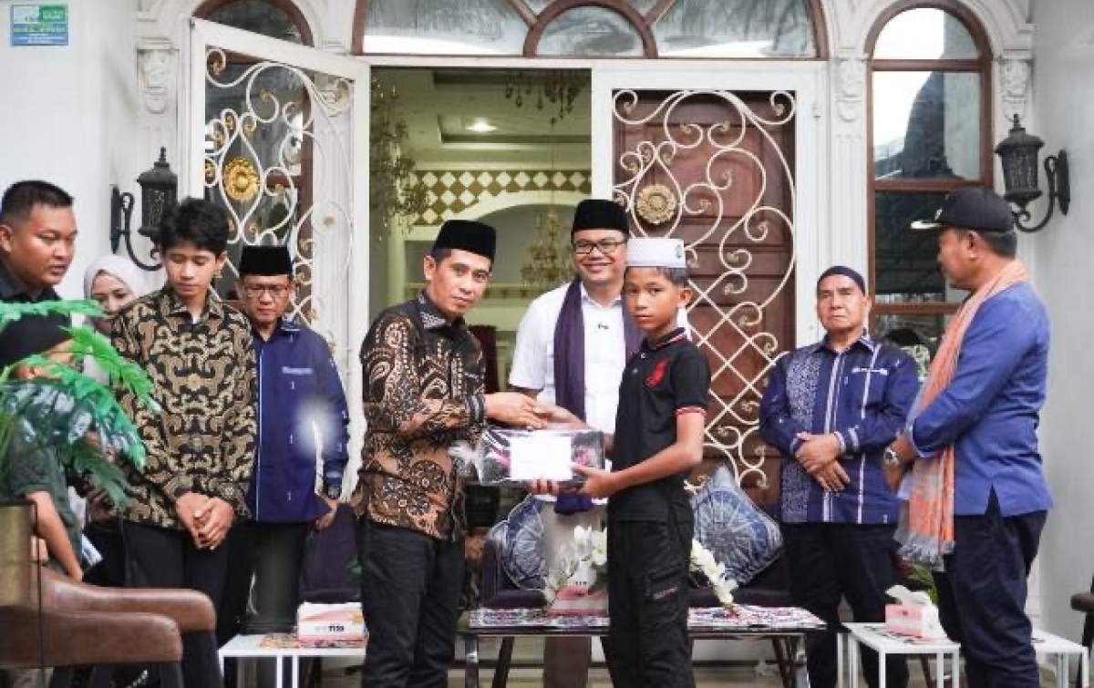 Bungsuland Berbagi 3.000 Paket Sembako kepada Fakir Miskin, Kaum Duafa dan Anak Yatim