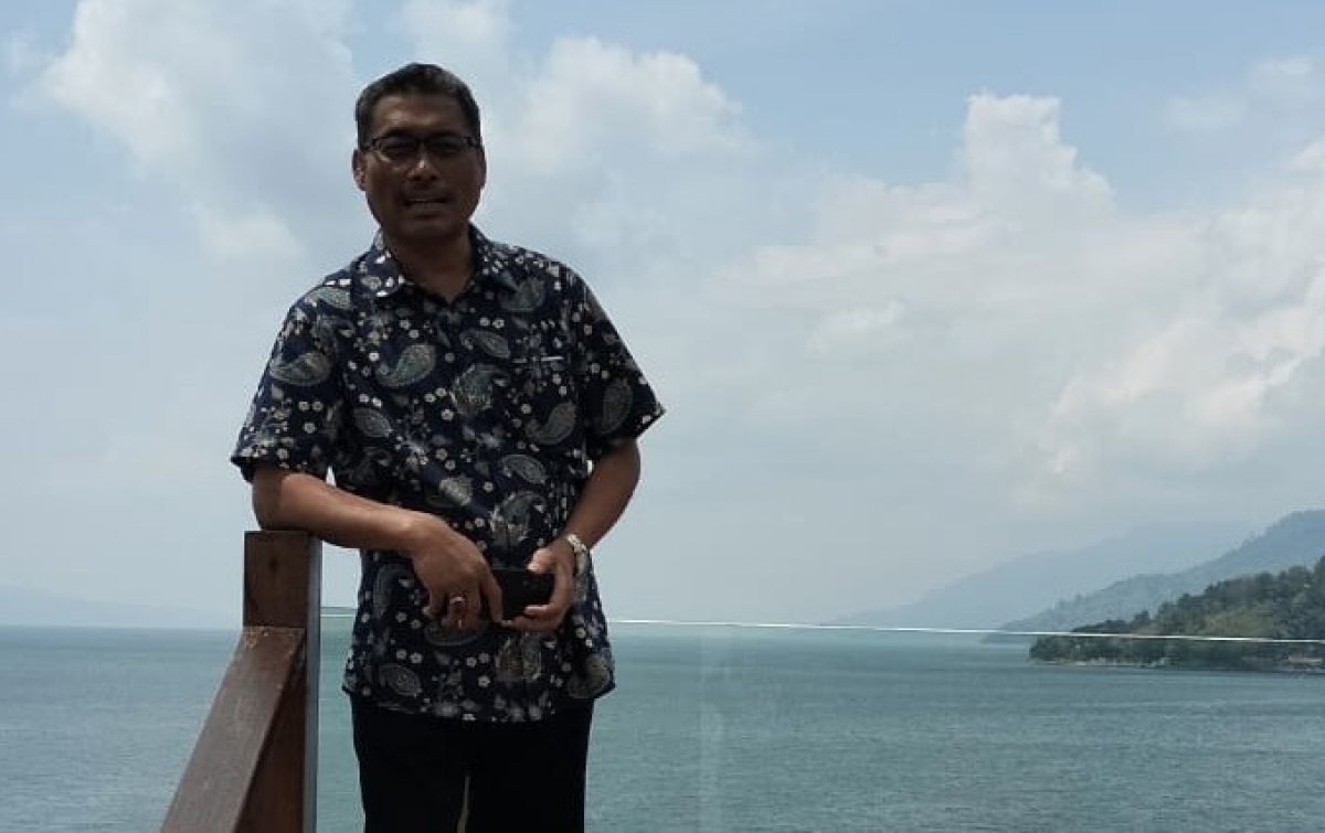 Sapa Wisatawan dengan Keramahan: Rahasia Sukses UMKM Kuliner di Parapat Memikat Pengunjung Danau Toba