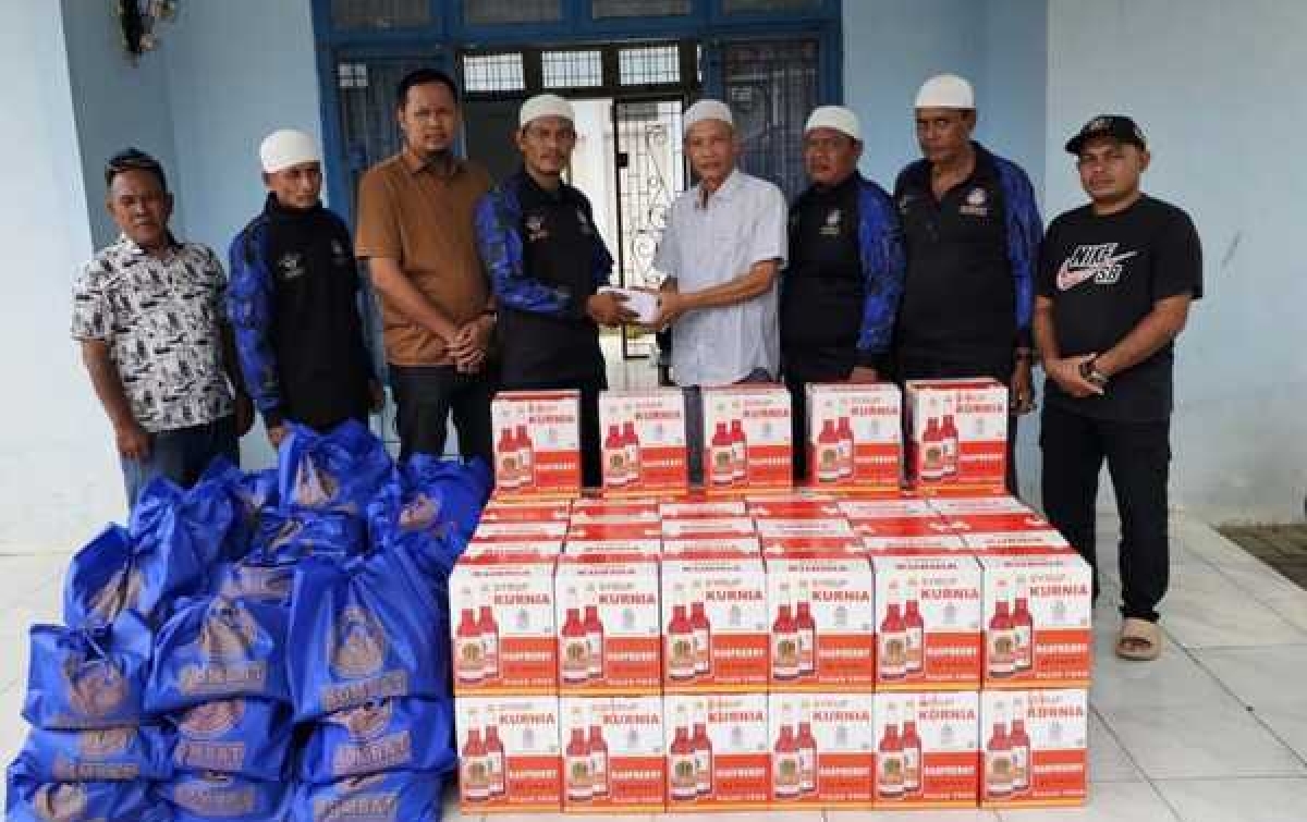 Jelang Idul Fitri,  Ricky Anthony  Berbagi Berkah Kepada Ratusan Wartawan Langkat dan Sumut