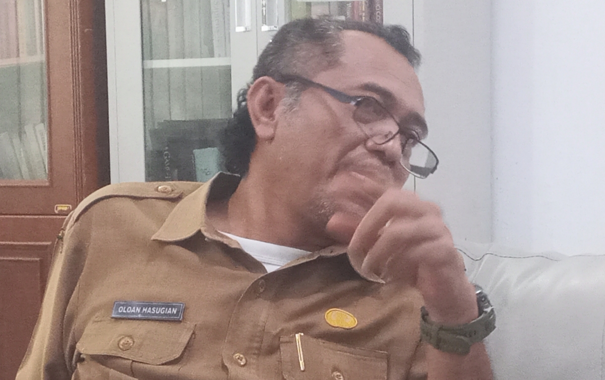 Mobil Pengangkut Sampah di Dairi Kebanyakan Usia Tua