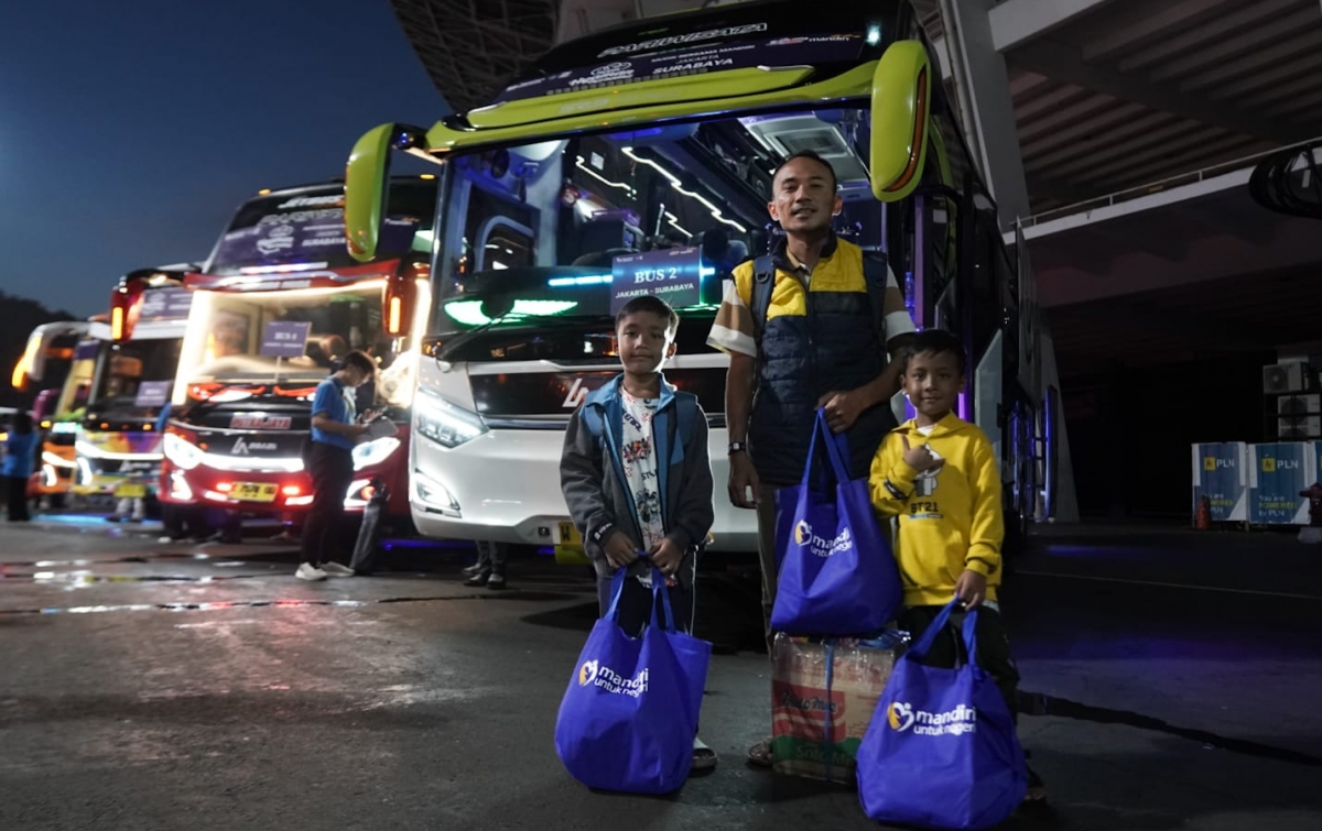 Berbagi Kebaikan, Bank Mandiri Berangkatkan Lebih dari 10.000 Pemudik Lewat Mudik Gratis
