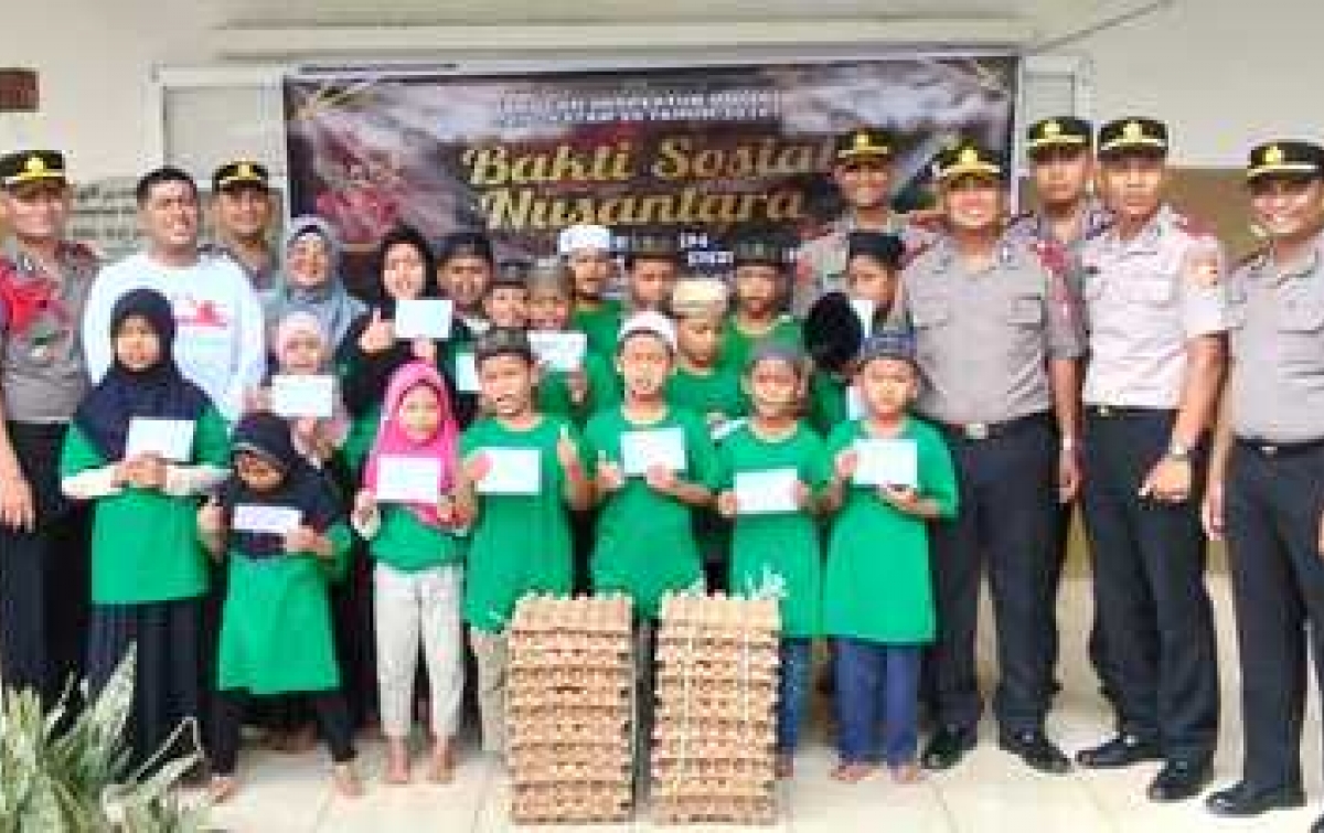 Wujud Kepedulian Ke Masyarakat :  Siswa Setukpa Lemdiklat Polri Angkatan 55 Asal Pengiriman Poldasu Gelar Baksos di Panti Asuhan Ade Irma Suryani Nasution