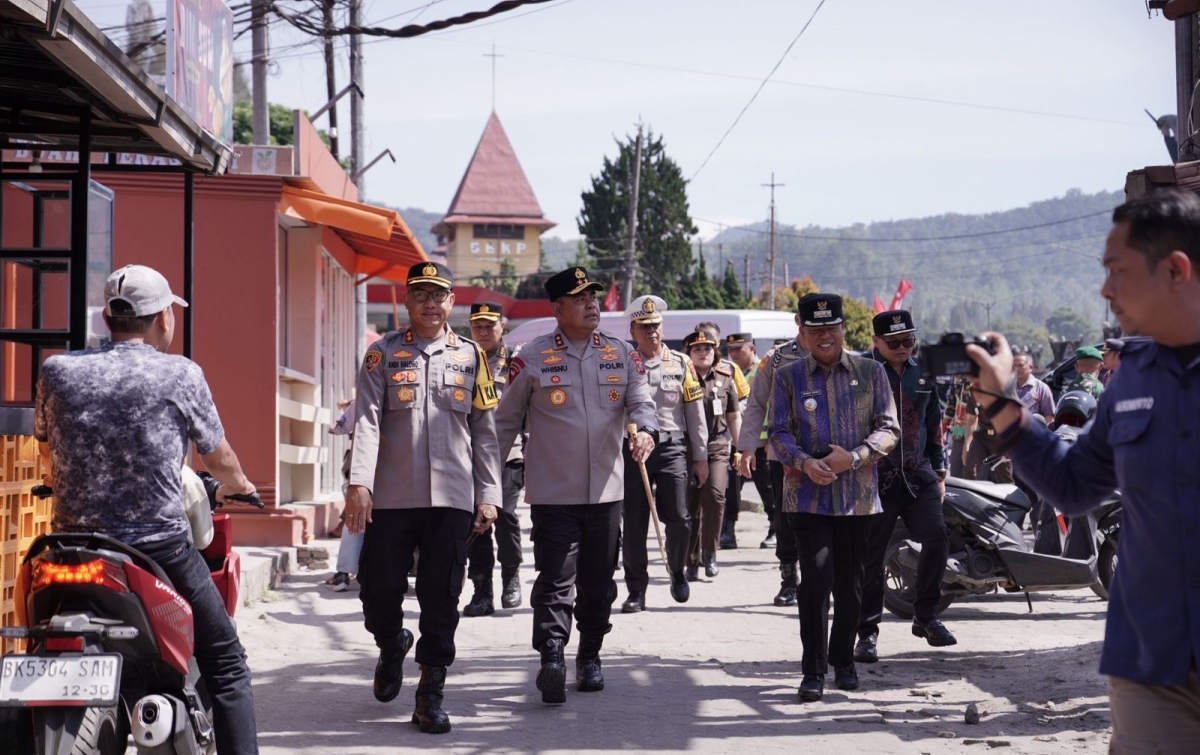 Kapolda Sumut Tinjau Operasi Ketupat Toba 2026 di Berastagi, Pastikan Pengamanan Arus Balik Maksimal