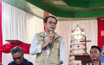 Separuh Desa di Kepulauan Batu Nias Selatan Masih Gelap, Senator Penrad Siagian Desak Audit Total Program Listrik