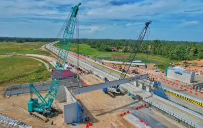 Pemasangan Girder Interchange Lubuk Alung: Cek Jadwal Rekayasa Lalu Lintas Tol Padang–Sicincin KM 18