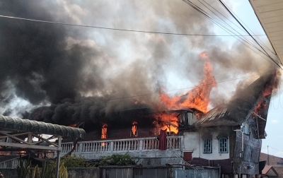 Si Jago Merah Hanguskan Rumah Lantai 2 di Sidikalang, Puluhan Pelajar Kehilangan Perlengkapan Sekolah