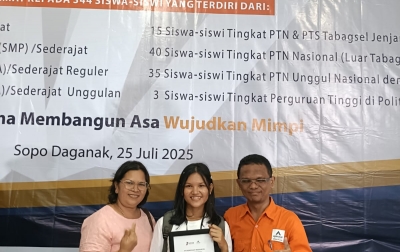 Mahasiswi IPB Penerima Beasiswa Martabe Cemas Kuliah Terancam Terhenti