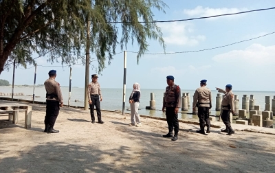 Pos Pantau Ops Ketupat Toba Kawal Ibadah dan Lomba Paskah Siswa di Pantai Wong Rame
