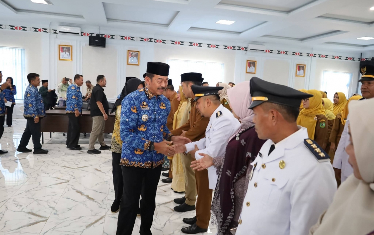 Bupati Madina Lantik Sejumlah Pejabat, Ini Daftar Lengkapnya
