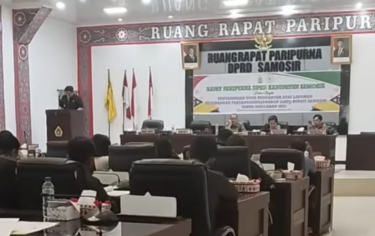 Bupati Hadir Terlambat, DPRD Soroti Disiplin dalam Paripurna LKPj 2025 Samosir
