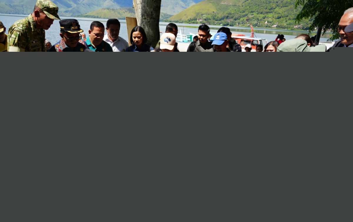 Gerakan Nyata Jaga Danau Toba: 1.000 Bibit Ikan Ditebar, 1.000 Pohon Ditanam di Samosir