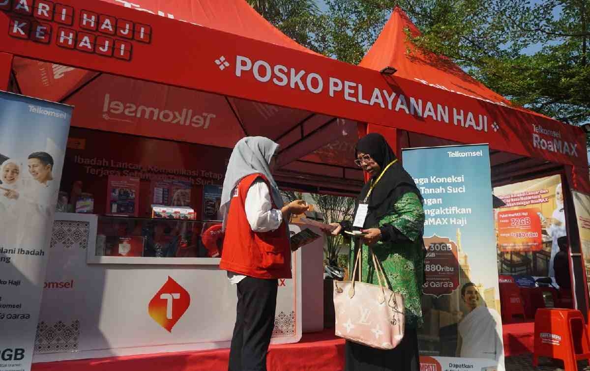 Temani Perjalanan Ibadah, Posko Siaga Haji Telkomsel Hadir di Medan dan Aceh