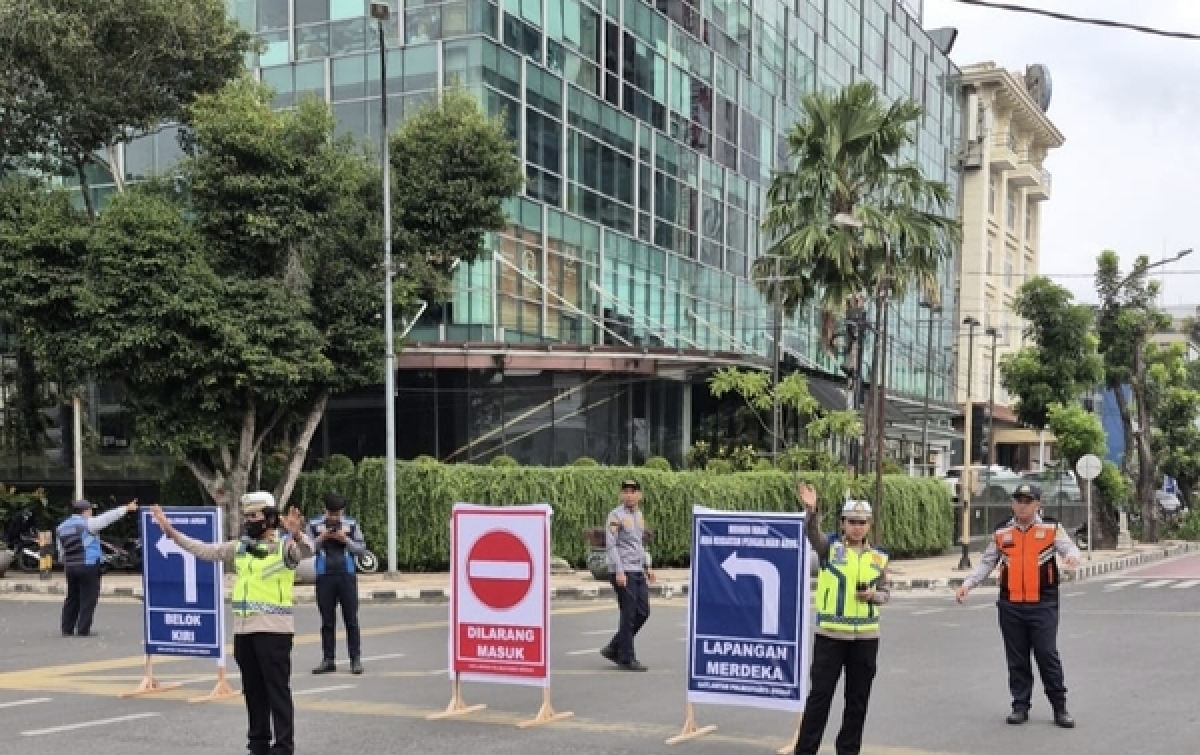 Sispamkota Pengalihan Arus Lalin Berjalan Lancar, Kapolrestabes Apresiasi Warga Medan