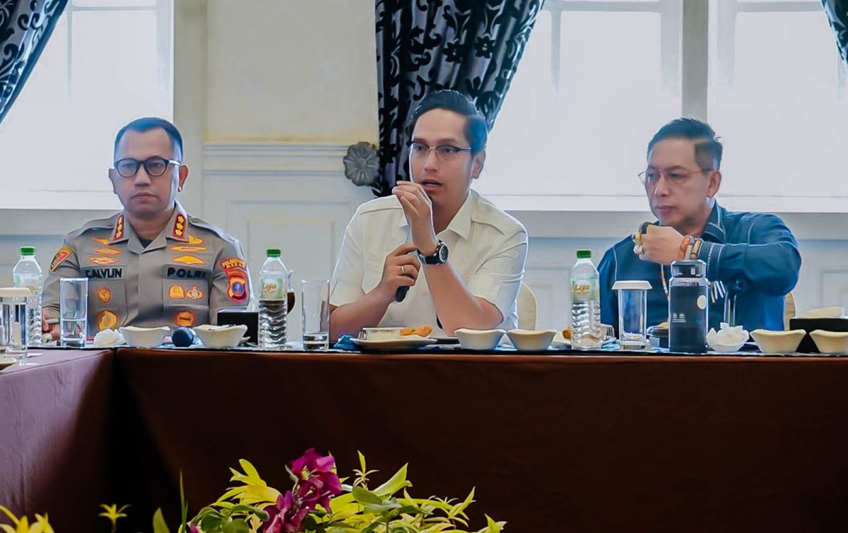 Rico Waas Tekankan Pelayanan dan Ruang Aspirasi Buruh pada May Day