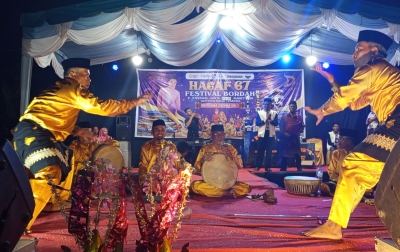 Sinergi Akademis dan Tradisi: Unimed Kawal Pelestarian Seni Bordah di HAGAF ke-67 Labura