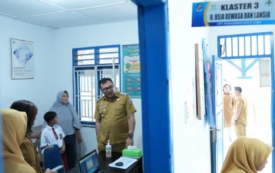Memastikan Kualitas Pelayanan Berjalan Maksimal, Bupati Deli Serdang Sidak ke Pustu dan Sekolah