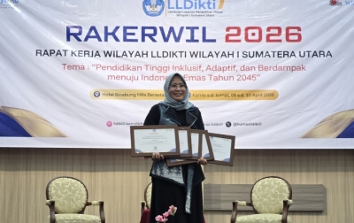 STOK Bina Guna Raih 5 Penghargaan LLDIKTI