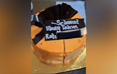 Oknum ASN Pemkab Dairi Terima Kue Ulang Tahun Bertuliskan Kata-kata Tak Senonoh