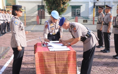 Sertijab di Polres Samosir, Kapolres Tekankan Profesionalisme dan Pelayanan Humanis